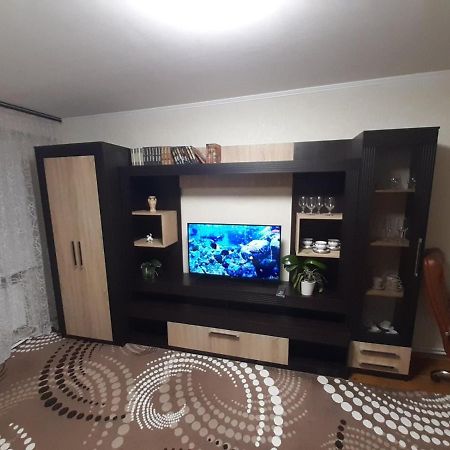 Двокімнатна Apartamento Shepetivka Exterior foto