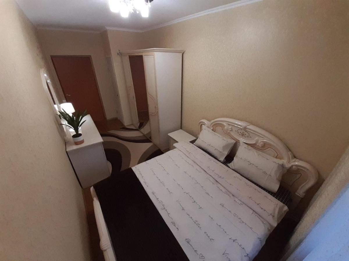 Двокімнатна Apartamento Shepetivka Exterior foto